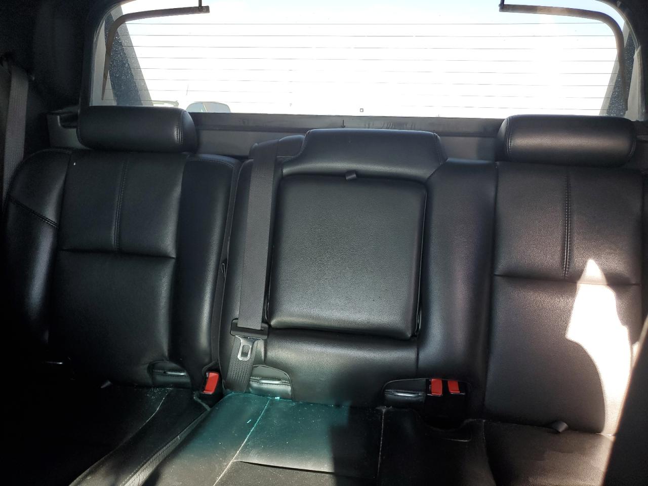 2007 Chevrolet Avalanche VIN 3GNFK123X7G138532 Copart auction photo, rear end damage thumbnail 10