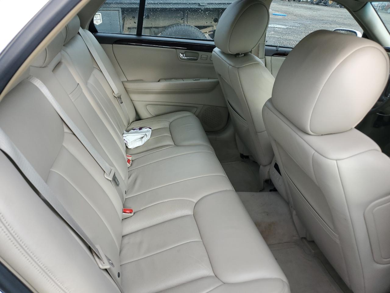 2010 Cadillac DTS VIN 1G6KH5EY4AU134486 Copart auction photo, rear end damage thumbnail 10