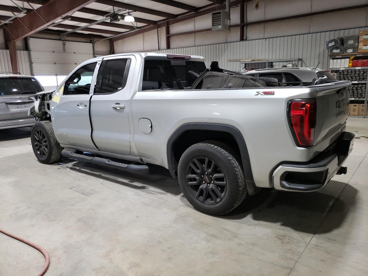 2019 GMC Sierra VIN 1GTR9CED6KZ302790 Copart auction photo, front end / side damage thumbnail 2