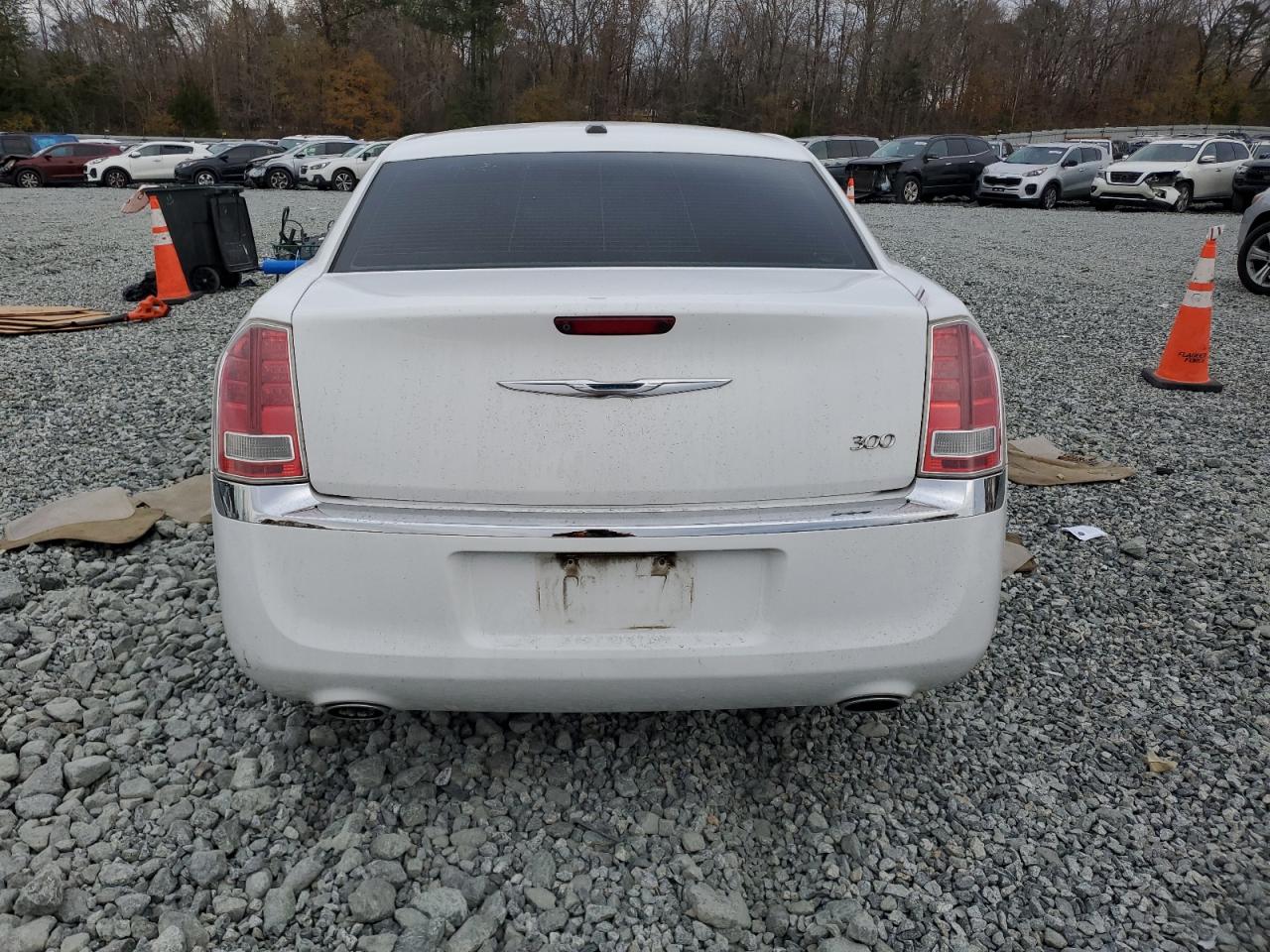 2012 Chrysler 300 VIN 2C3CCACG6CH138679 Copart auction photo, front end damage thumbnail 6