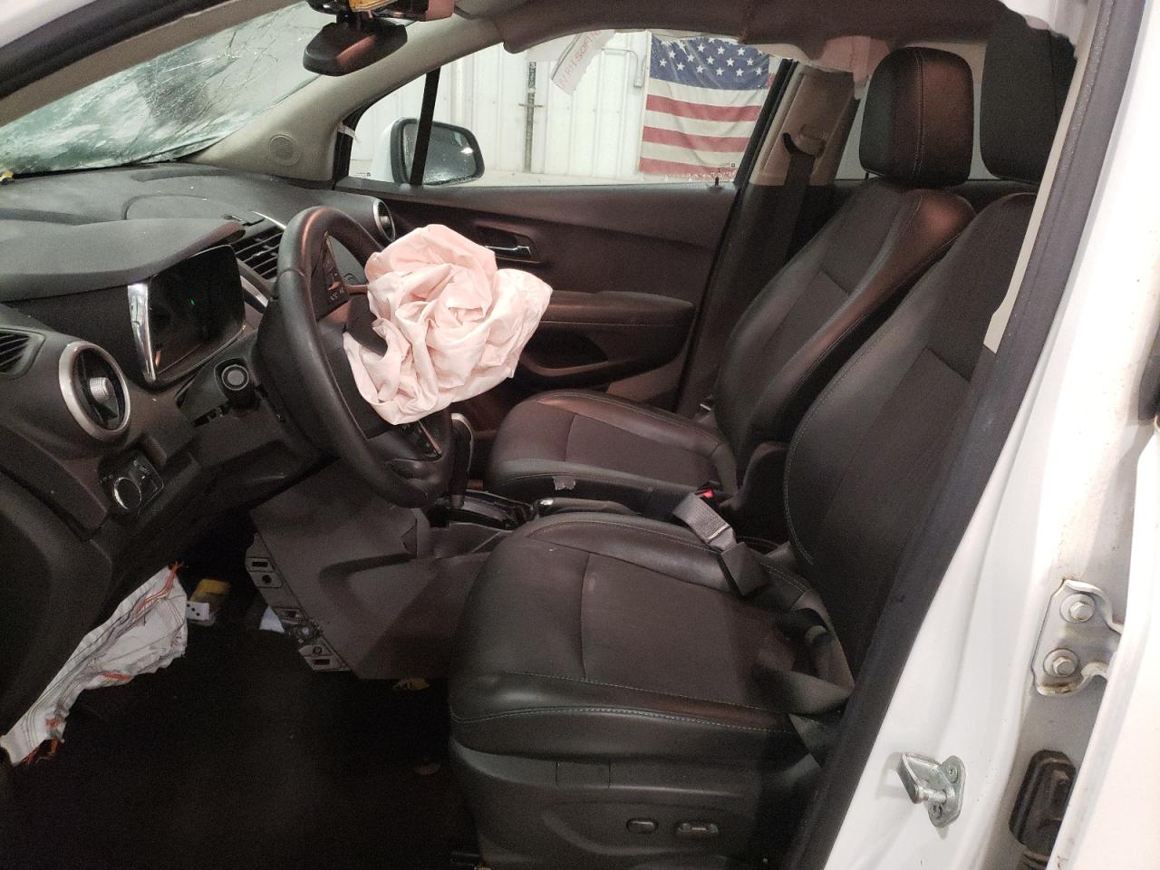 2015 Chevrolet Trax VIN 3GNCJLSB1FL188704 Copart auction photo, front end / side damage thumbnail 7