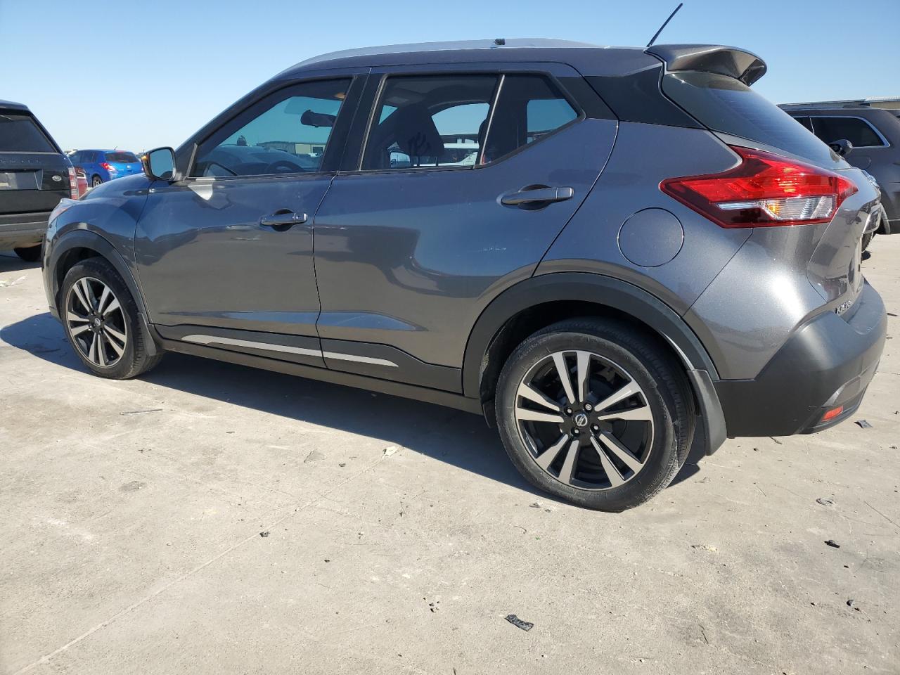 2018 Nissan Kicks VIN 3N1CP5CU4JL526207 Copart auction photo, side / hail damage thumbnail 2