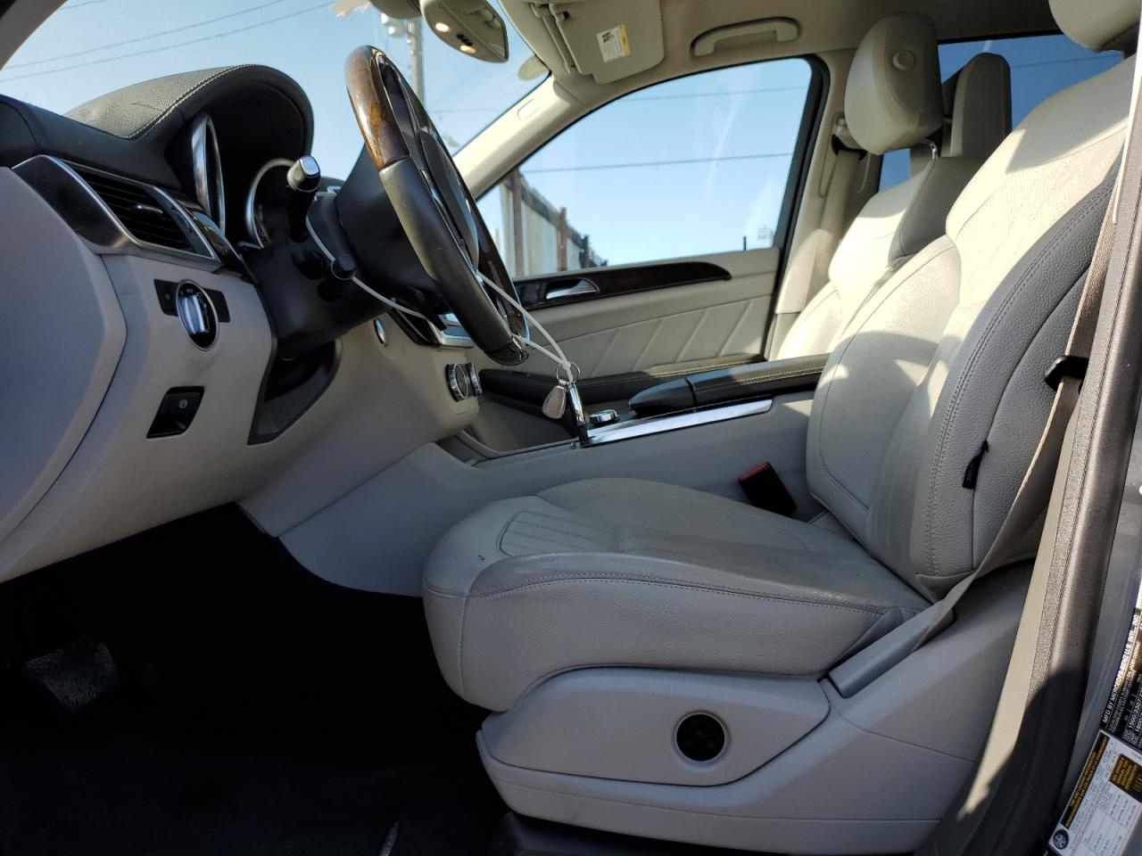 2015 Mercedes-Benz GL-klasse VIN 4JGDF6EE2FA517662 Copart auction photo, side / front end damage thumbnail 7