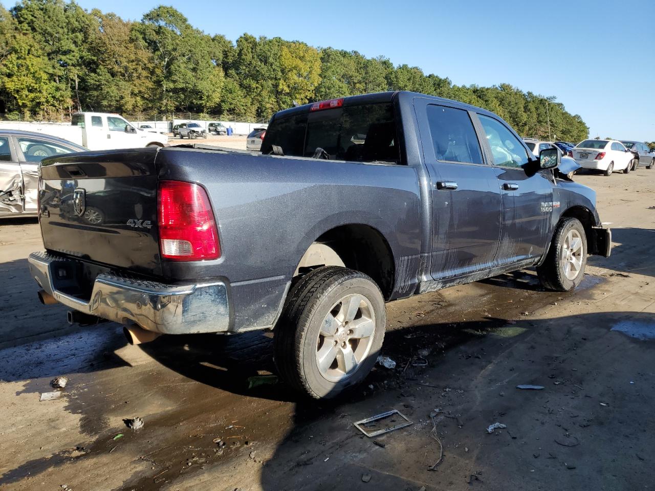 2017 RAM 1500 VIN 1C6RR7LT7HS796717 Copart auction photo, front end damage thumbnail 3