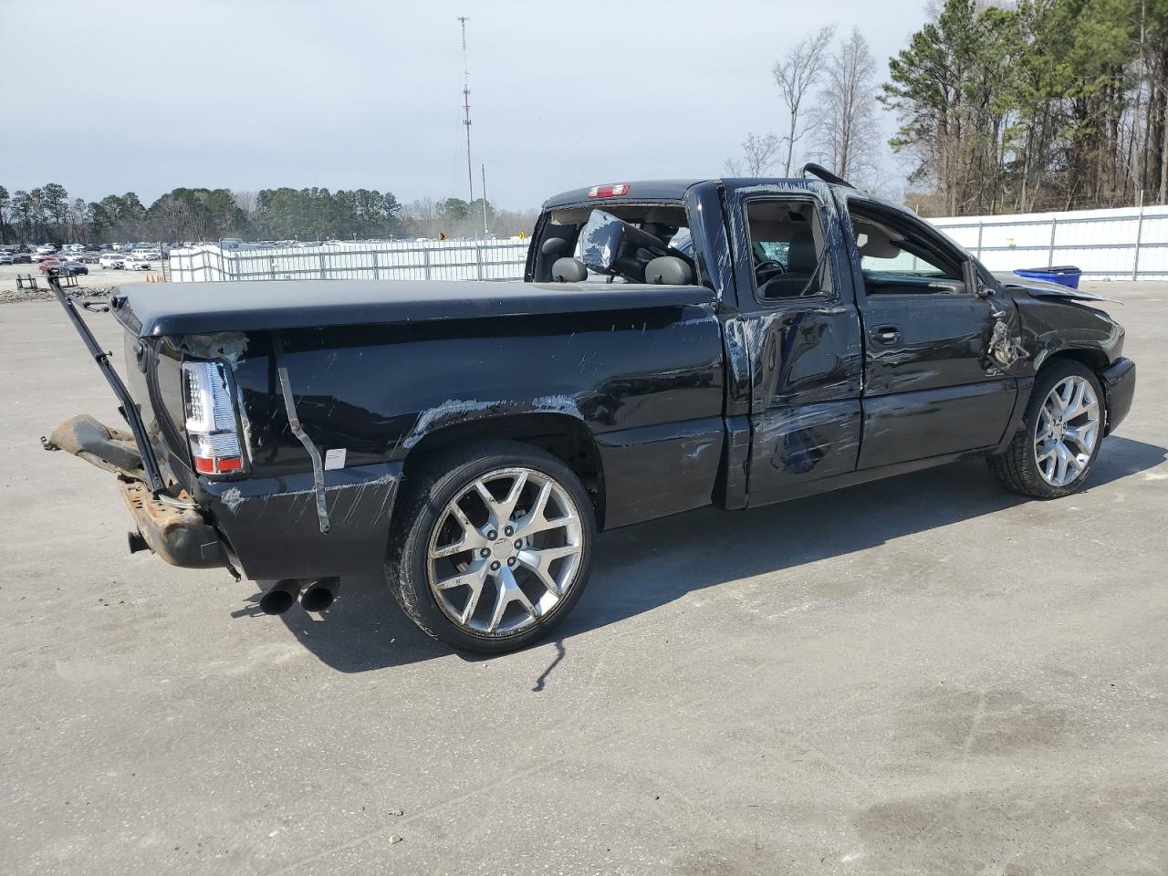 2004 Chevrolet Silverado VIN 2GCEK19N341142065 Copart auction photo, rollover damage thumbnail 3