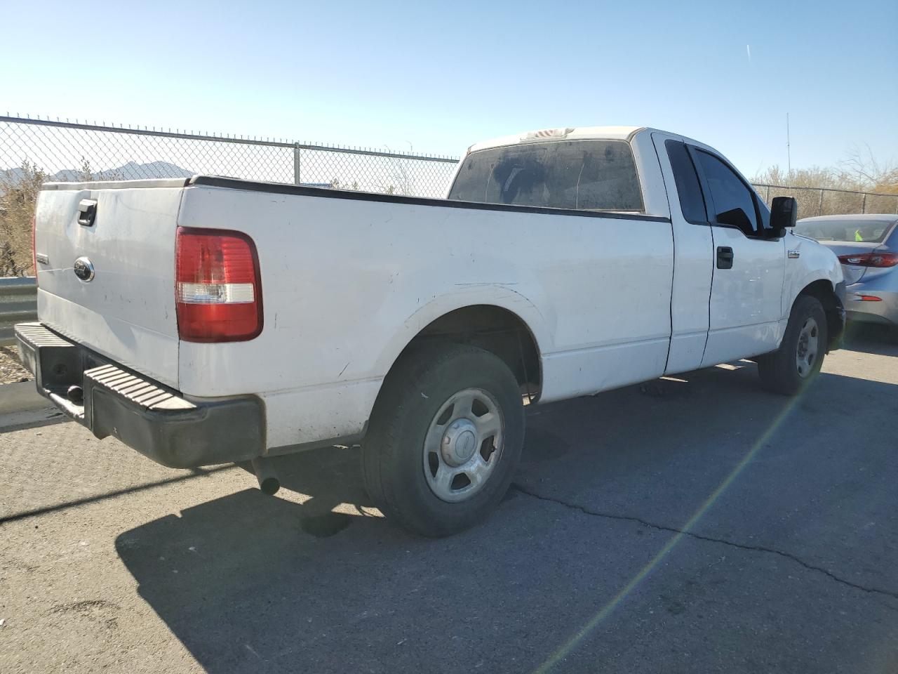 2007 Ford F-150 VIN 1FTRF12277KD56907 Copart auction photo, front end damage thumbnail 3