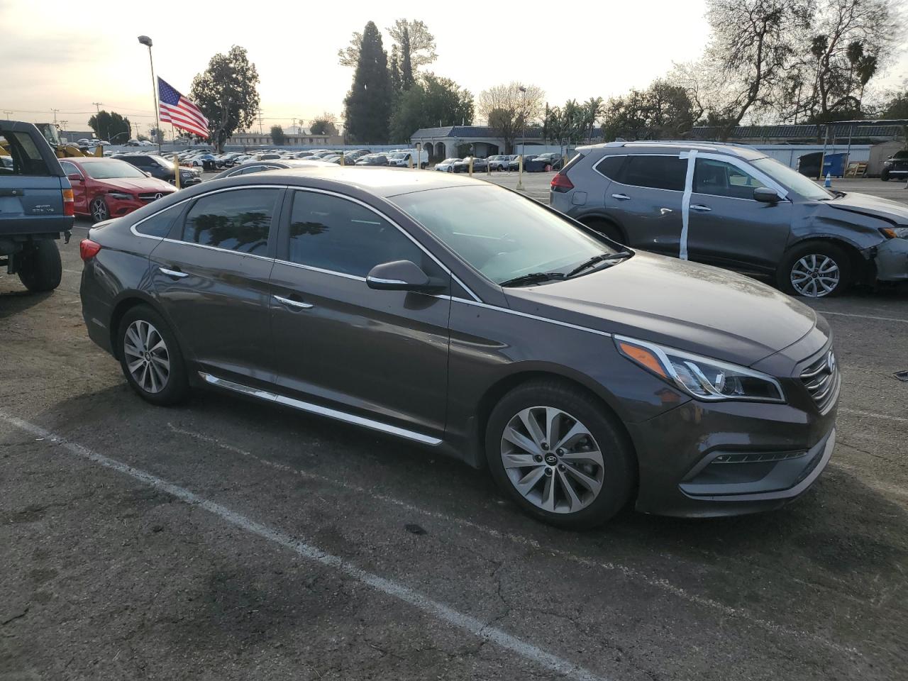 2015 Hyundai Sonata VIN 5NPE34AF7FH164820 Copart auction photo, mechanical / minor dent/scratches damage thumbnail 4