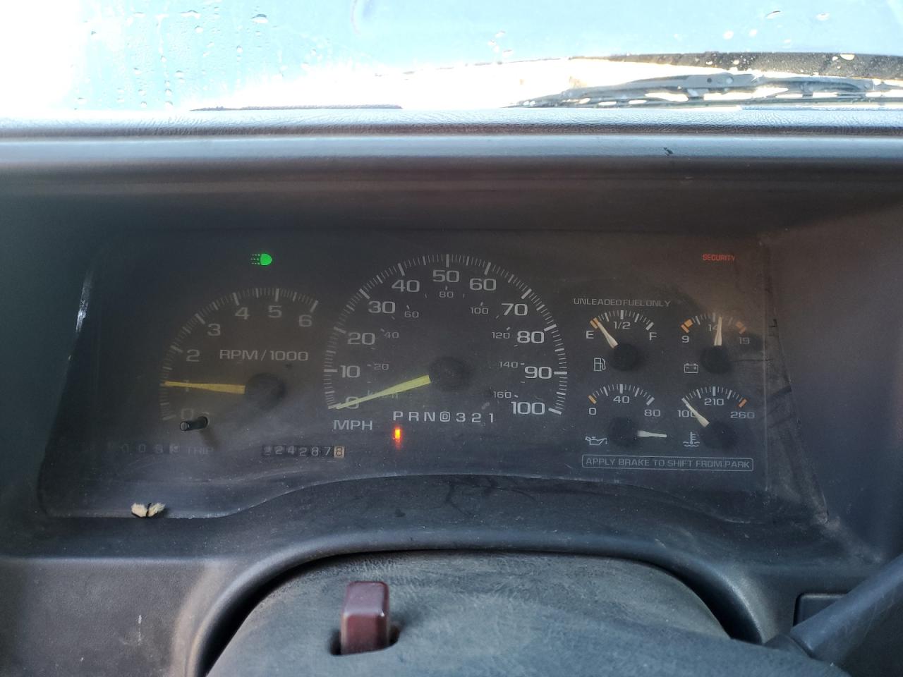 1998 Chevrolet GMT-400 VIN 1GBGC24R7WZ246921 Copart auction photo, side damage thumbnail 9