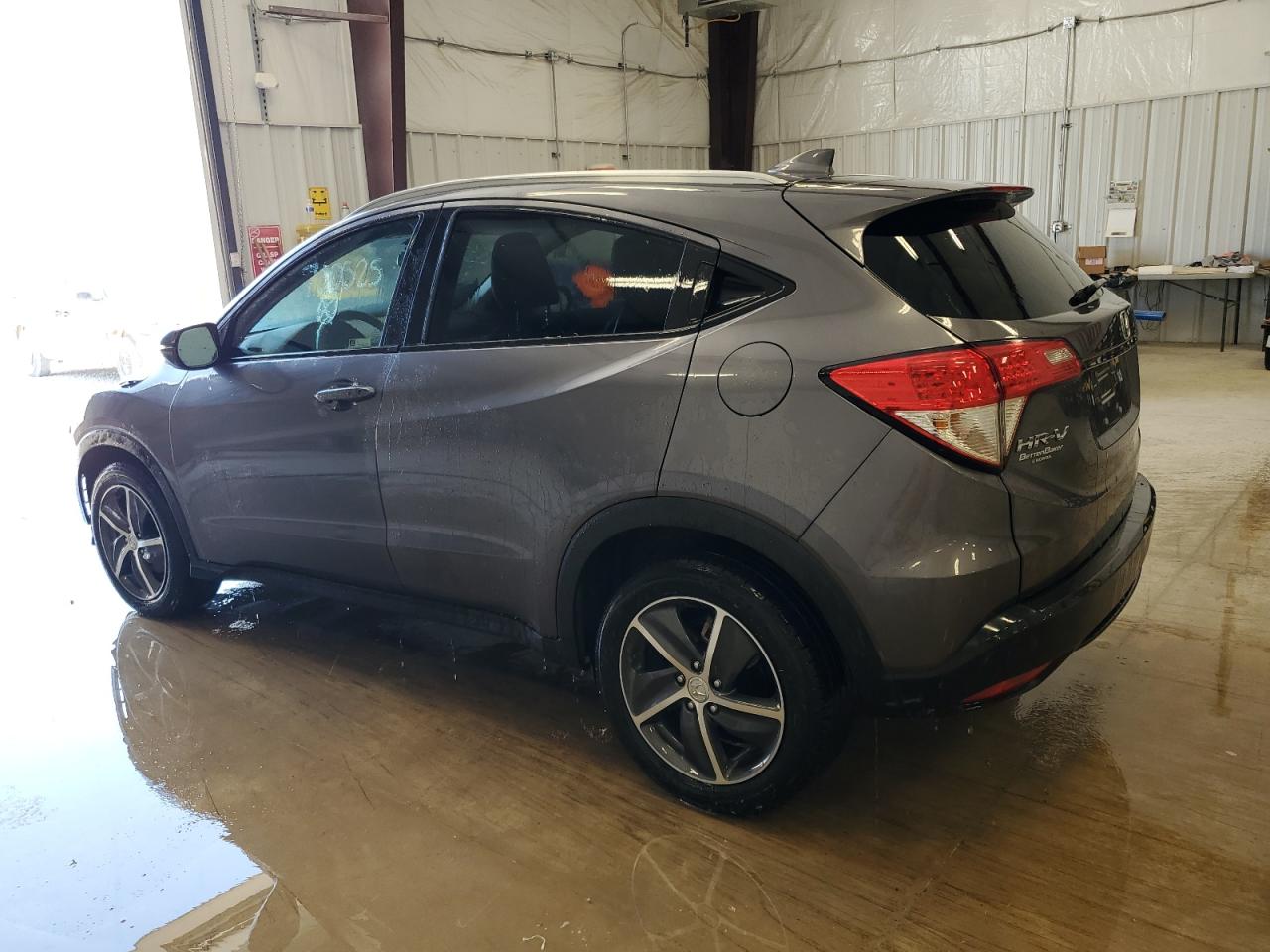 2021 Honda HR-V VIN 3CZRU6H51MM700525 Copart auction photo, front end / side damage thumbnail 2