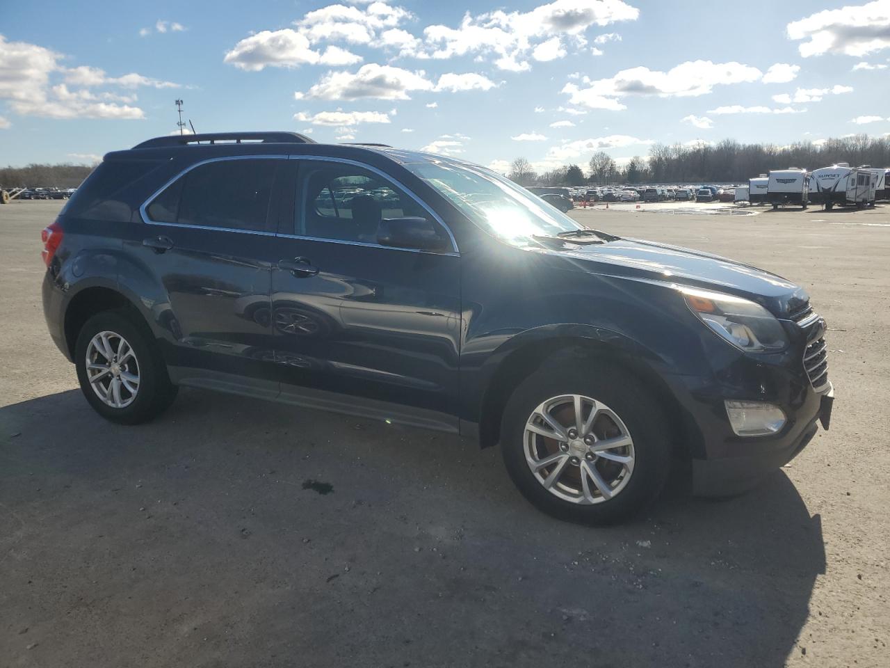 2017 Chevrolet Equinox VIN 2GNALCEK6H1570972 Copart auction photo, normal wear / mechanical damage thumbnail 4