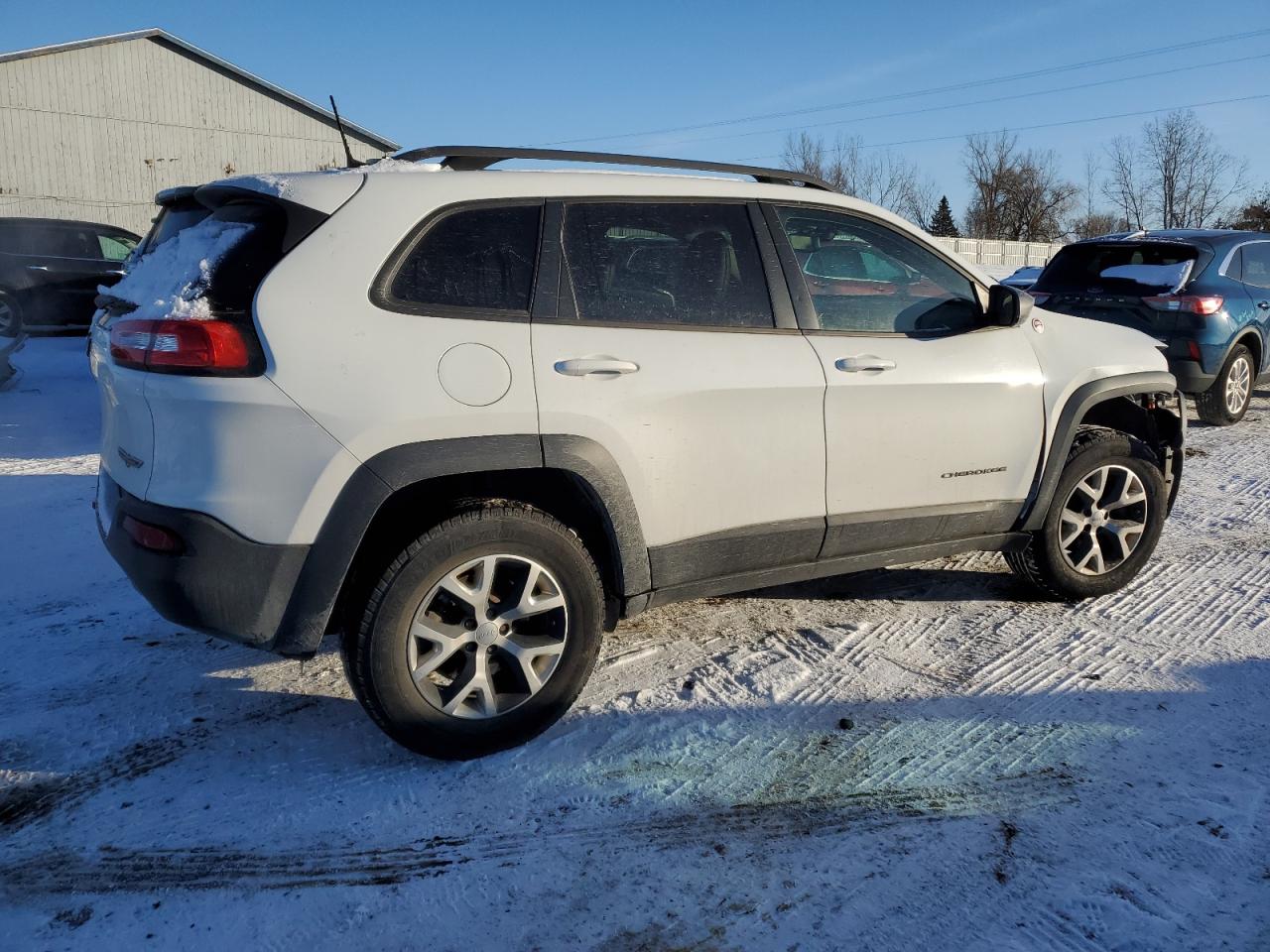2017 Jeep Cherokee VIN 1C4PJMBB1HW510027 Copart auction photo, front end damage thumbnail 3