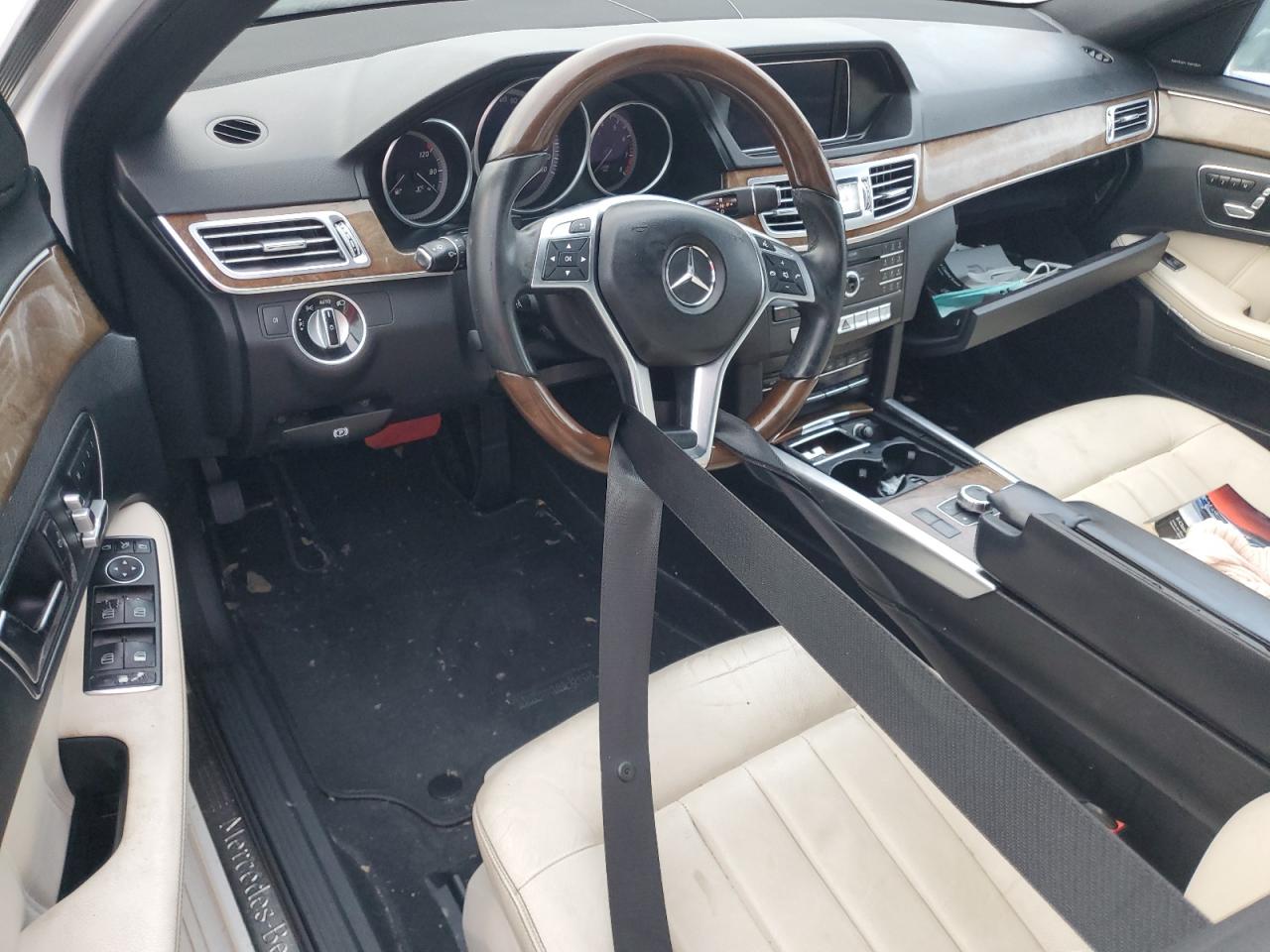 2016 Mercedes-Benz E-klasse VIN WDDHF5KB7GB189229 Copart auction photo, water/flood damage thumbnail 8