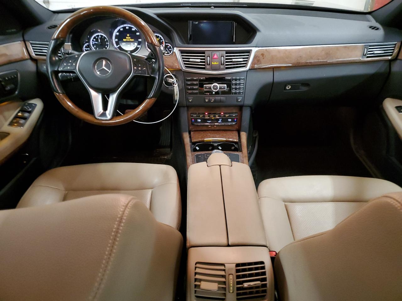 2012 Mercedes-Benz E-klasse VIN WDDHF8JBXCA641340 Copart auction photo, front end damage thumbnail 8