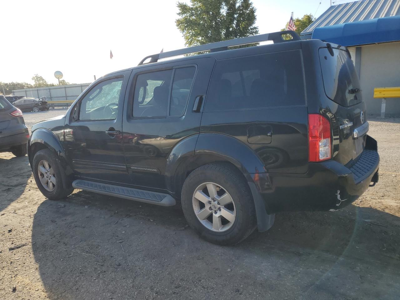 2012 Nissan Pathfinder VIN 5N1AR1NN9CC635785 Copart auction photo, front end / minor dent/scratches damage thumbnail 2