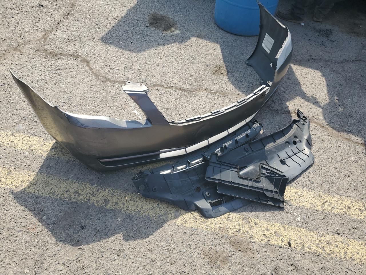2005 Toyota Avalon VIN 4T1BK36B05U042628 Copart auction photo, front end damage thumbnail 12