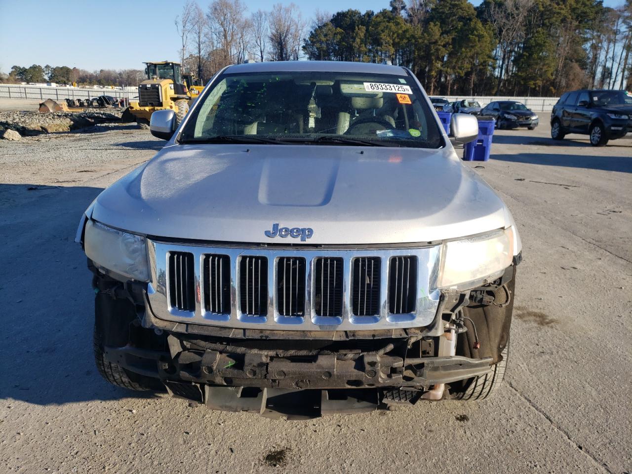 2011 Jeep Grand Cherokee VIN 1J4RS4GG0BC617972 Copart auction photo, front end / side damage thumbnail 5