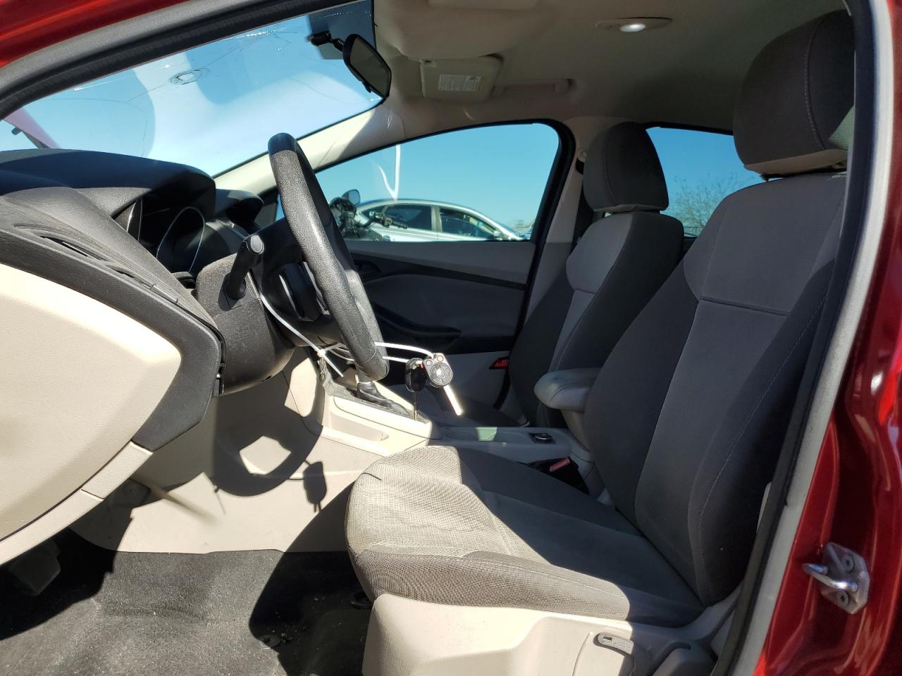 2012 Ford Focus VIN 1FAHP3F28CL422471 Copart auction photo, front end damage thumbnail 7