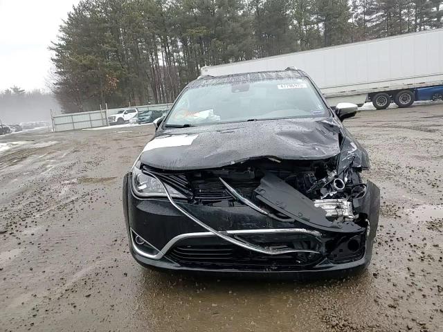 2019 Chrysler Pacifica VIN 2C4RC1N77KR630245 Copart auction photo, front end / minor dent/scratches damage thumbnail 11