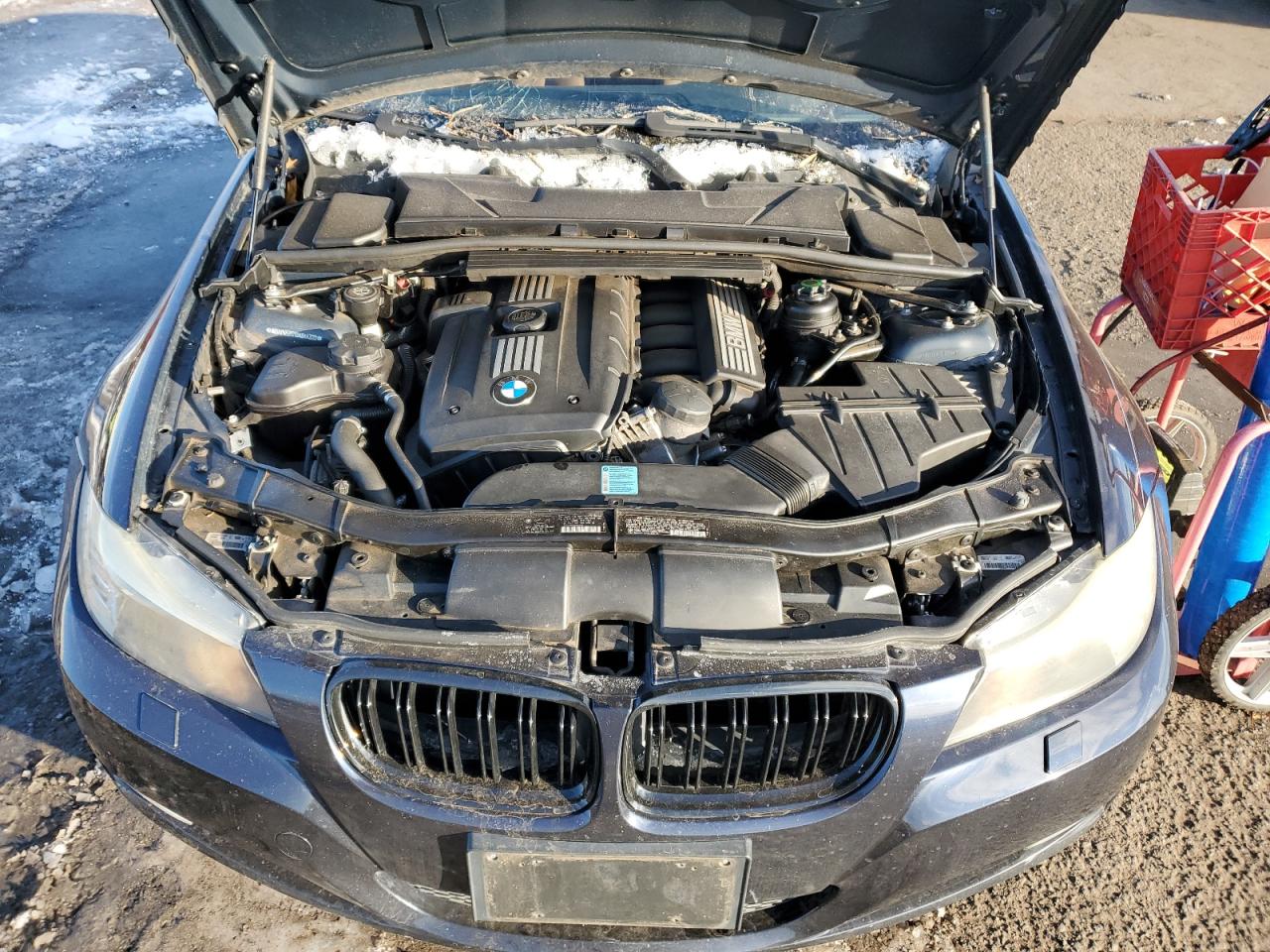 2009 BMW 3er VIN WBAPK53519A644320 Copart auction photo, front end / top/roof damage thumbnail 12