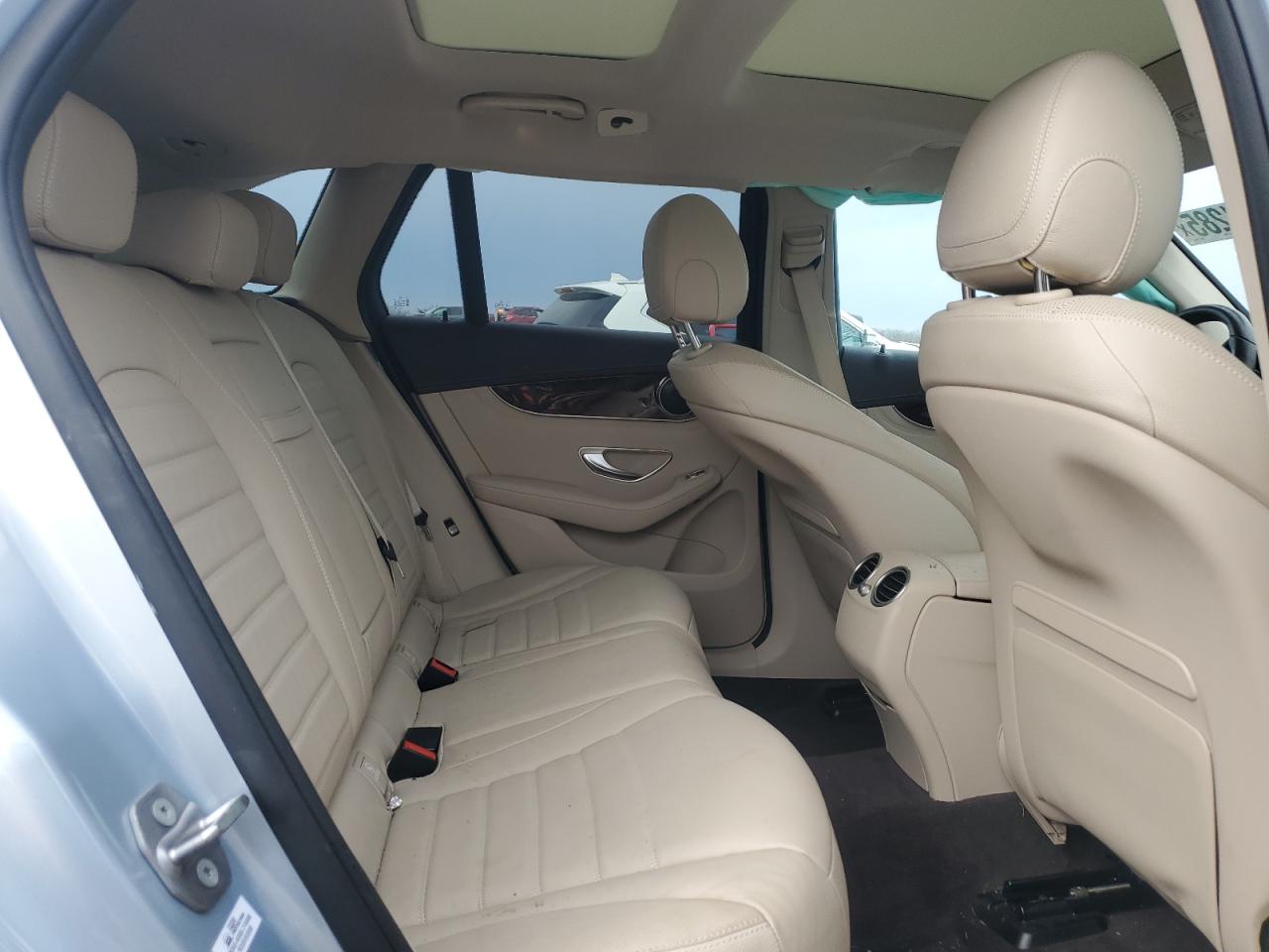 2017 Mercedes-Benz GLC VIN WDC0G4JB9HF117145 Copart auction photo, all over damage thumbnail 11