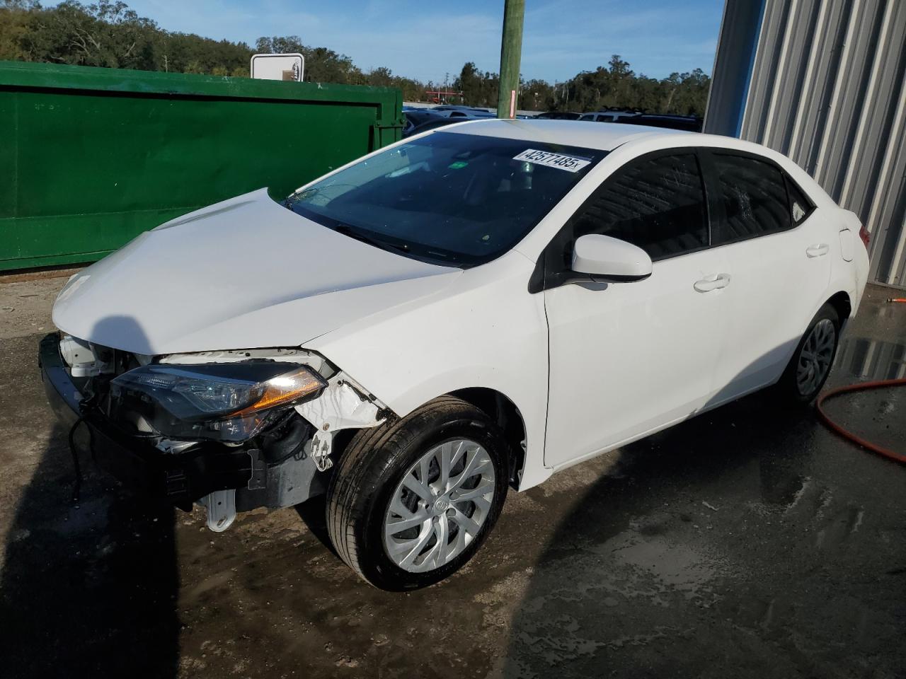 2018 Toyota Corolla VIN 5YFBURHEXJP823494