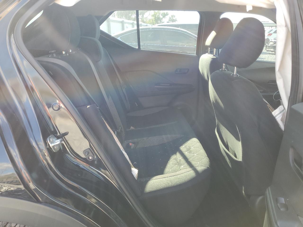 2020 Nissan Kicks VIN 3N1CP5BV4LL567188 Copart auction photo, front end / side damage thumbnail 11