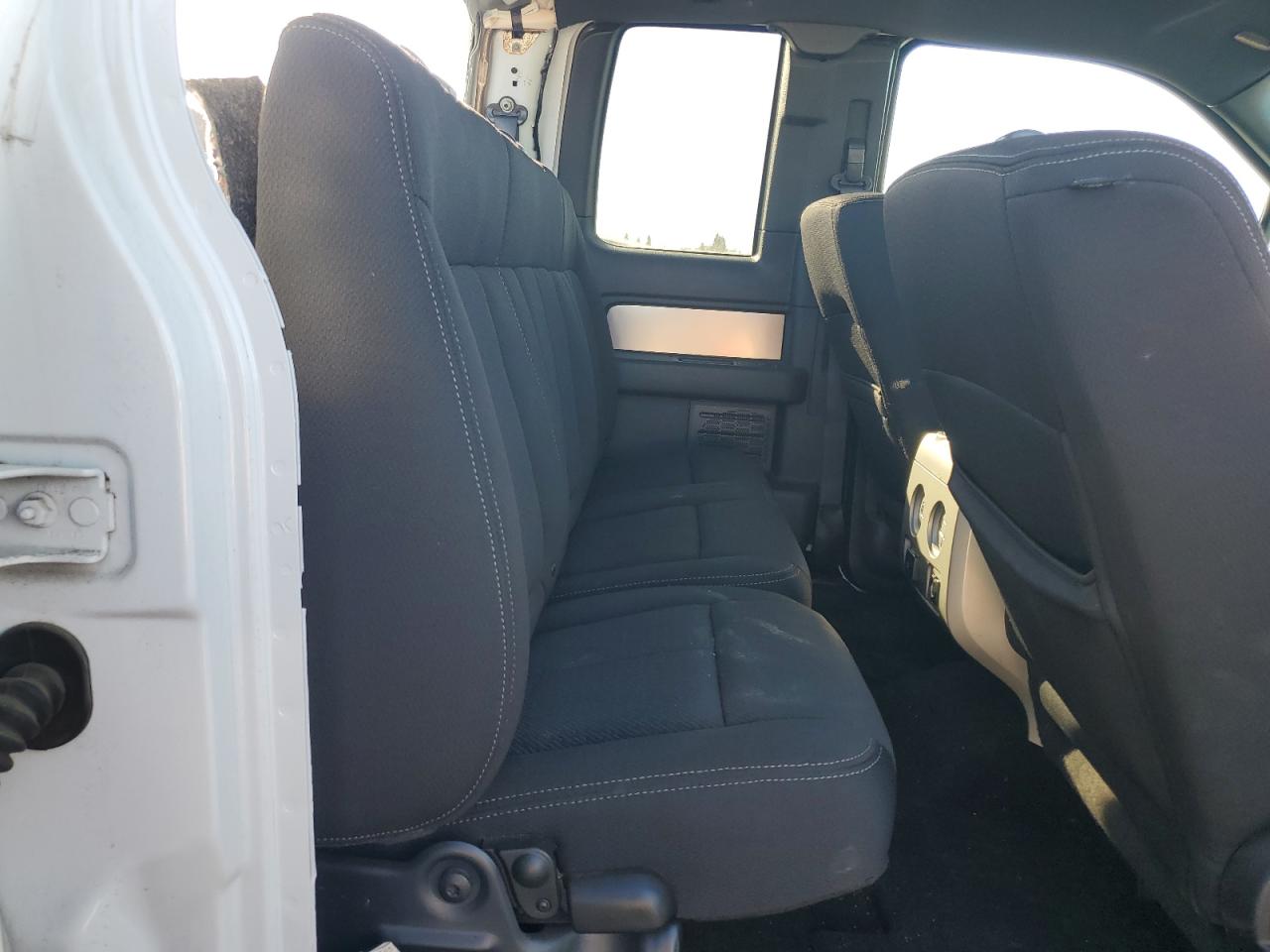 2013 Ford F-150 VIN 1FTFX1CF4DKF97157 Copart auction photo, vandalism damage thumbnail 10