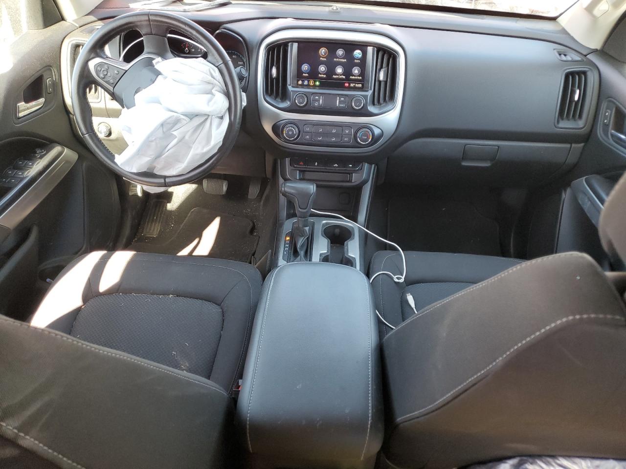 2019 Chevrolet Colorado VIN 1GCGSCENXK1164173 Copart auction photo, front end / frame damage damage thumbnail 8