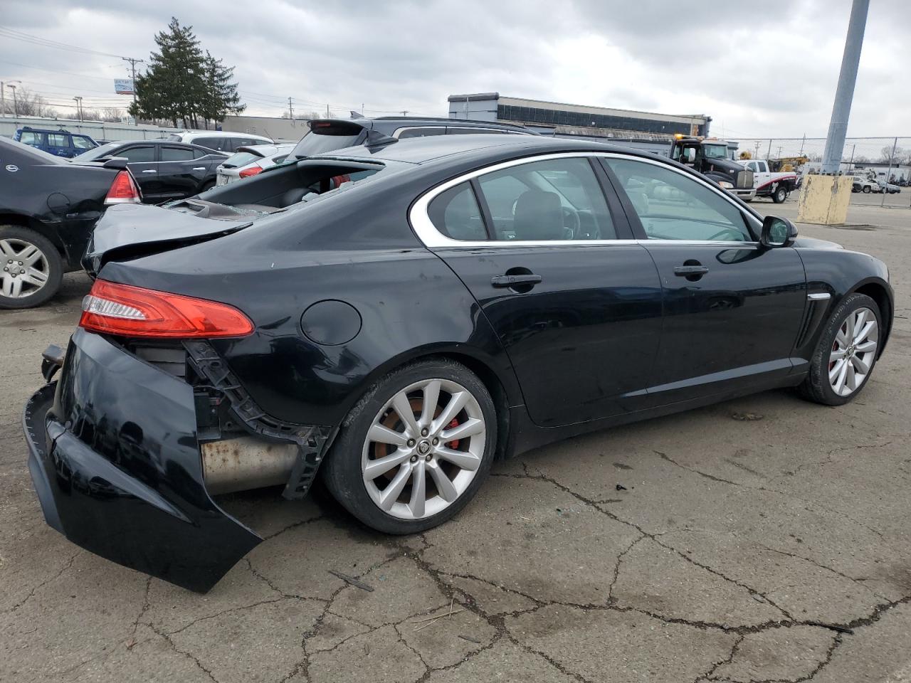 2013 Jaguar XF VIN SAJWJ0EF5D8S86103 Copart auction photo, rear end damage thumbnail 3