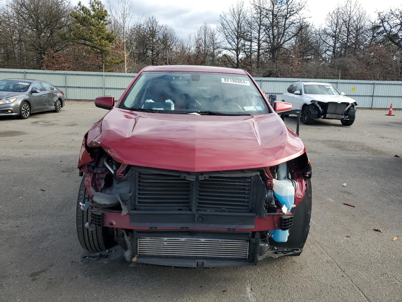 2019 Chevrolet Equinox VIN 2GNAXUEV5K6107283 Copart auction photo, front end / side damage thumbnail 5