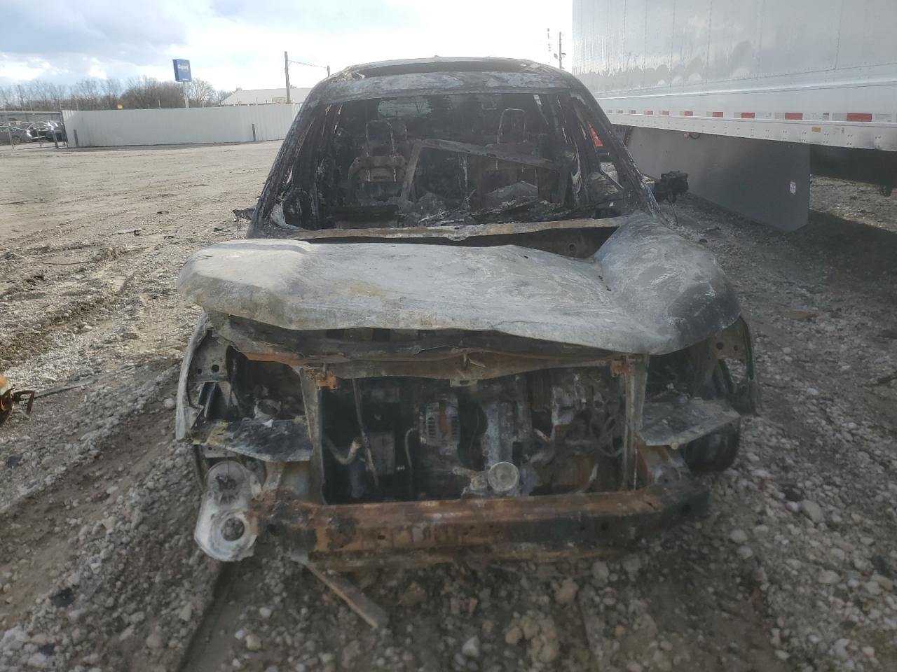 2011 Land Rover LR2 VIN SALFR2BN3BH273029 Copart auction photo, burn damage thumbnail 5