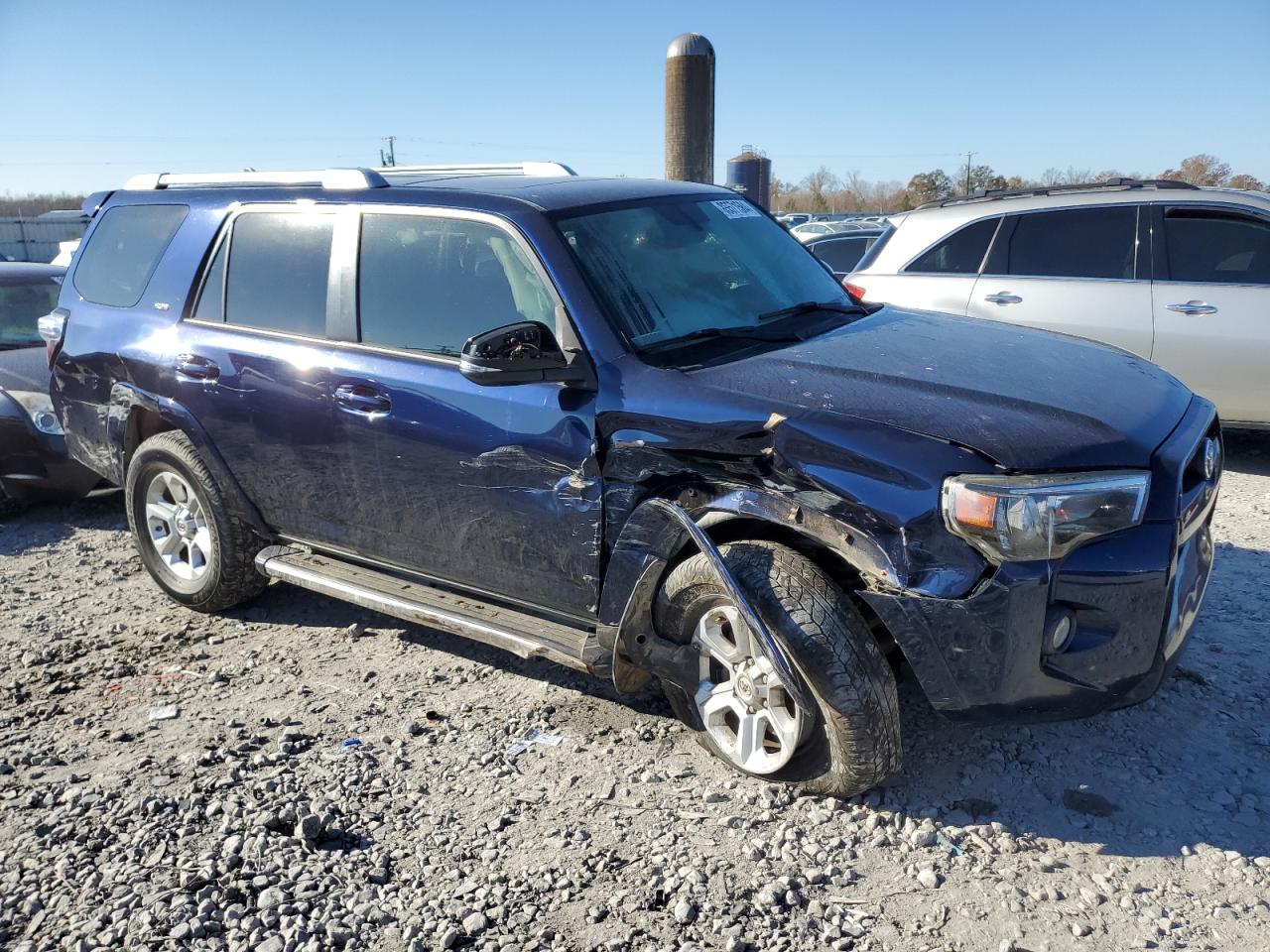 2018 Toyota 4Runner VIN JTEZU5JRXJ5170193 Copart auction photo, all over damage thumbnail 4