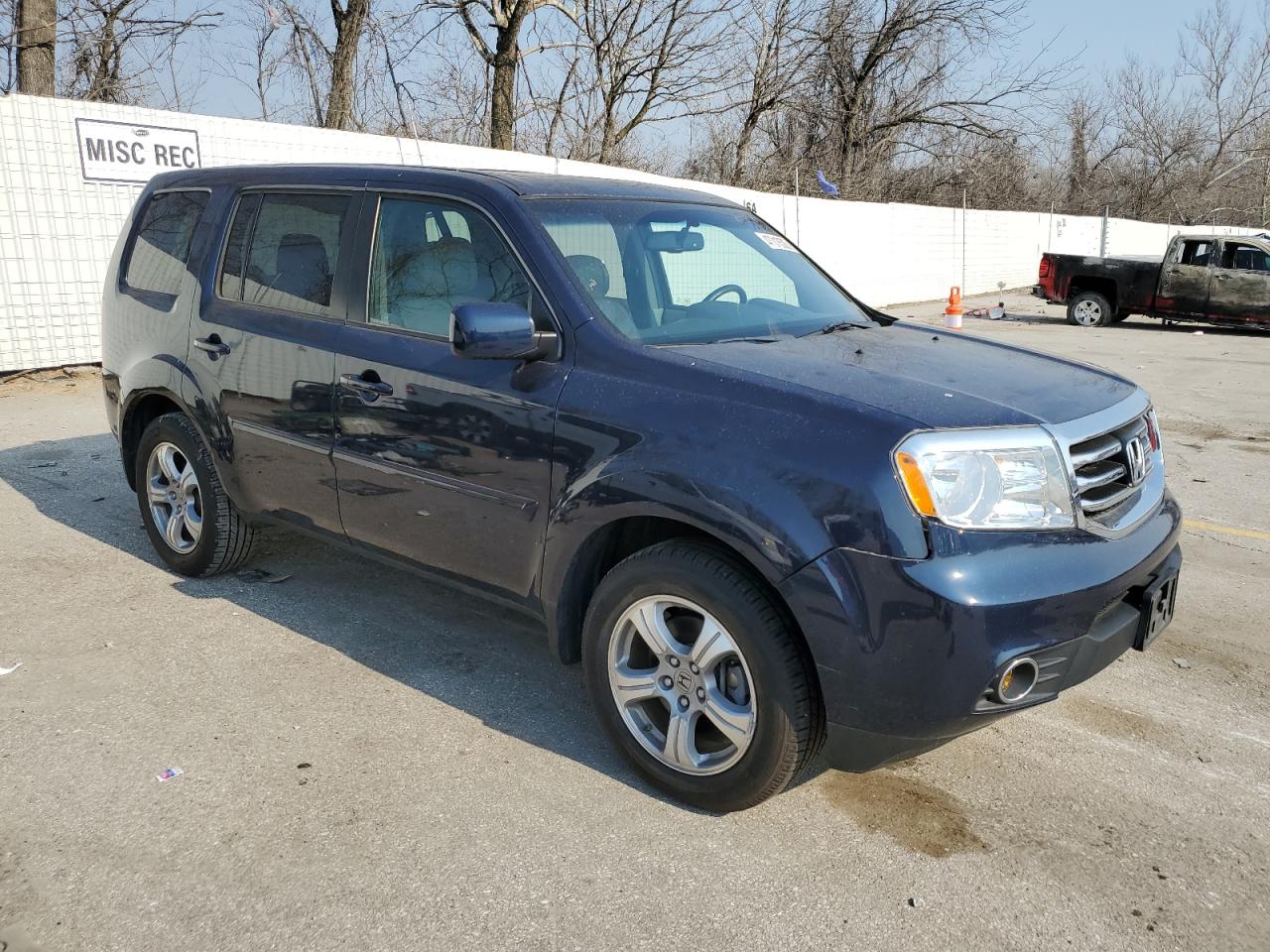 2012 Honda Pilot VIN 5FNYF4H5XCB013322 Copart auction photo, hail damage thumbnail 4