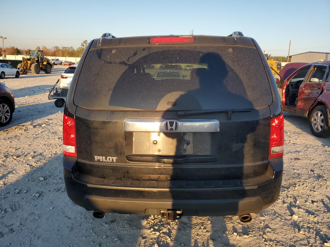 2011 Honda Pilot VIN 5FNYF3H4XBB007522 Copart auction photo, all over damage thumbnail 6