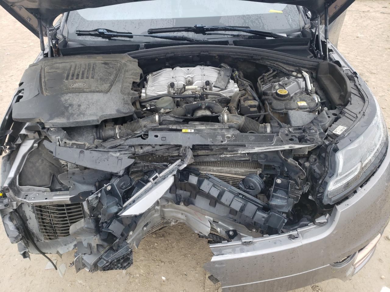 2020 Land Rover Range Rover VIN SALYK2FV5LA278489 Copart auction photo, front end / mechanical damage thumbnail 11