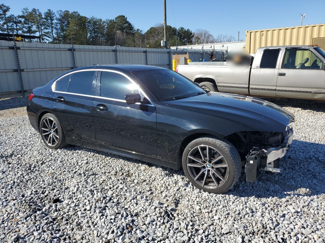 2020 BMW 3er VIN 3MW5R1J09L8B25103 Copart auction photo, side / front end damage thumbnail 4