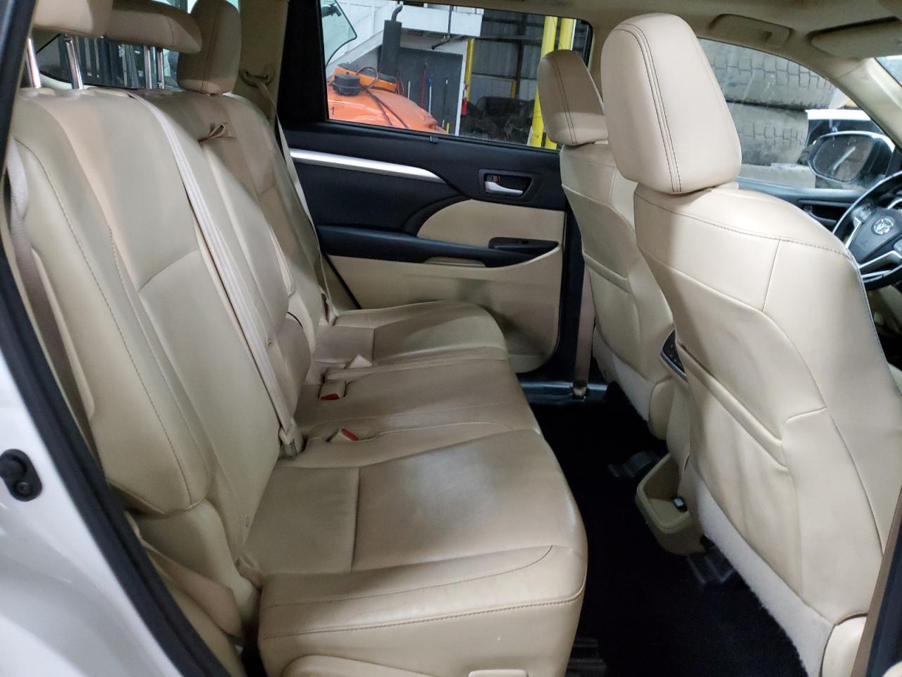 2014 Toyota Highlander VIN 5TDJKRFH8ES048771 Copart auction photo, front end damage thumbnail 12