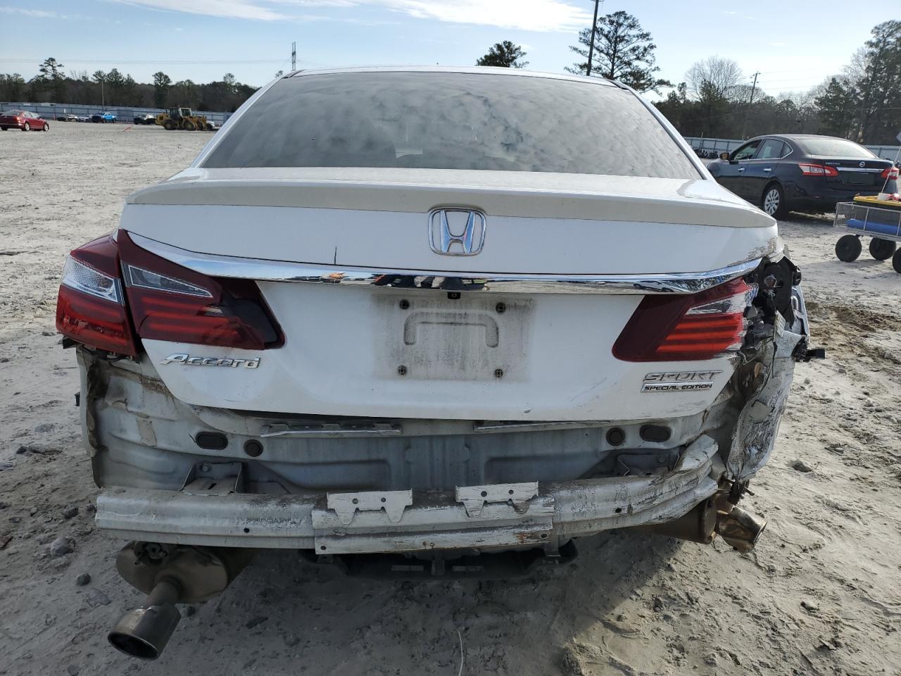 2017 Honda Accord VIN 1HGCR2F19HA148654 Copart auction photo, rear end damage thumbnail 6