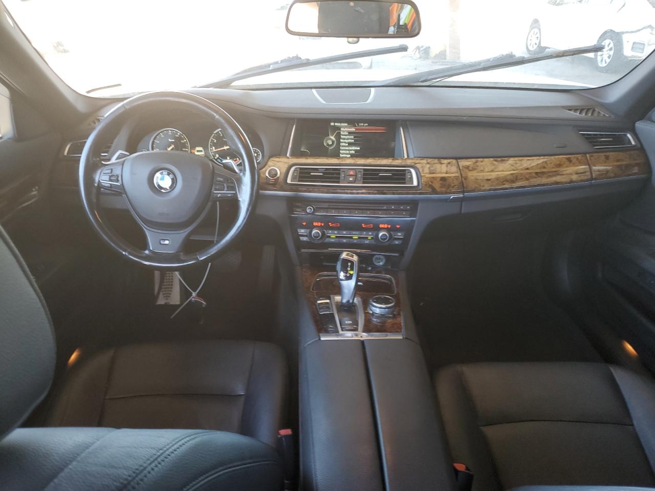 2014 BMW 7er VIN WBAYA6C59ED144122 Copart auction photo, minor dent/scratches damage thumbnail 8
