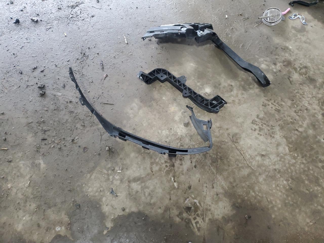 2017 Mercedes-Benz GLE VIN 4JGDA5HBXHA829578 Copart auction photo, front end damage thumbnail 9