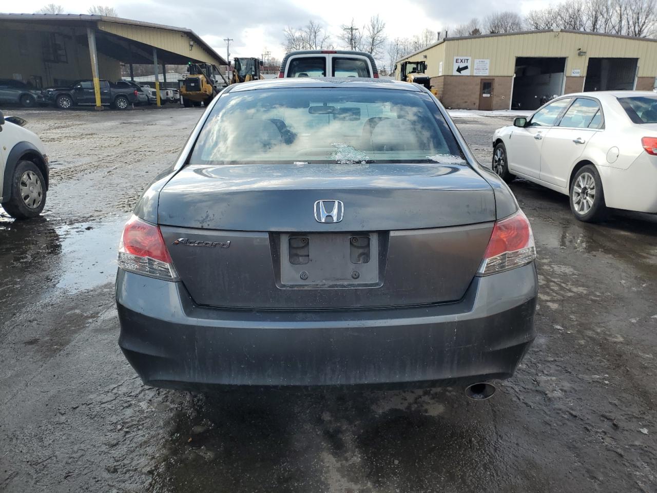 2009 Honda Accord VIN 1HGCP26409A091052 Copart auction photo, all over damage thumbnail 6