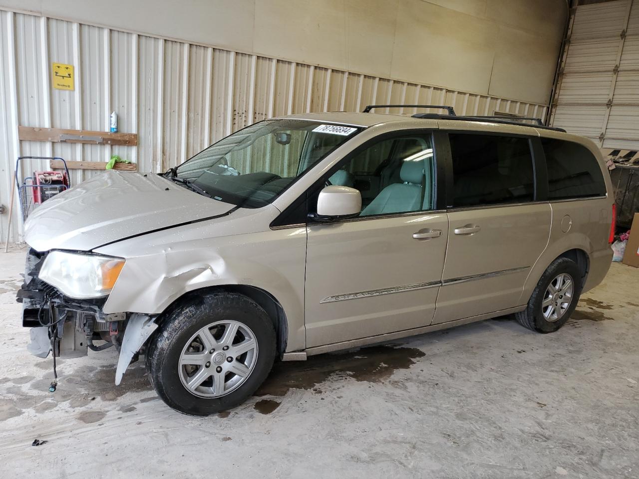 2013 Chrysler Town & Country VIN 2C4RC1BG7DR526104