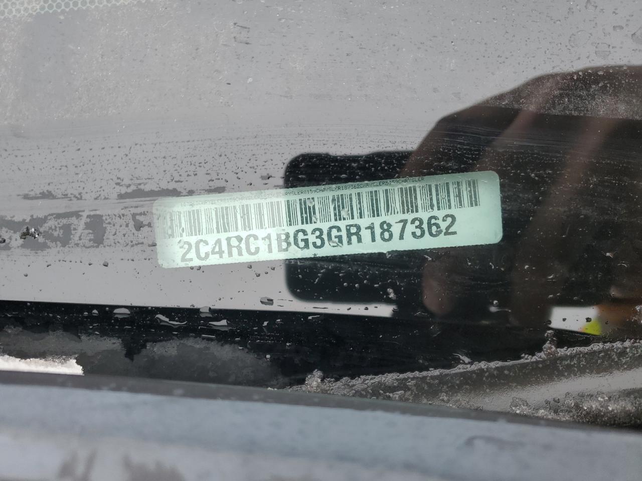 2016 Chrysler Town & Country VIN 2C4RC1BG3GR187362 Copart auction photo, rear end damage thumbnail 13