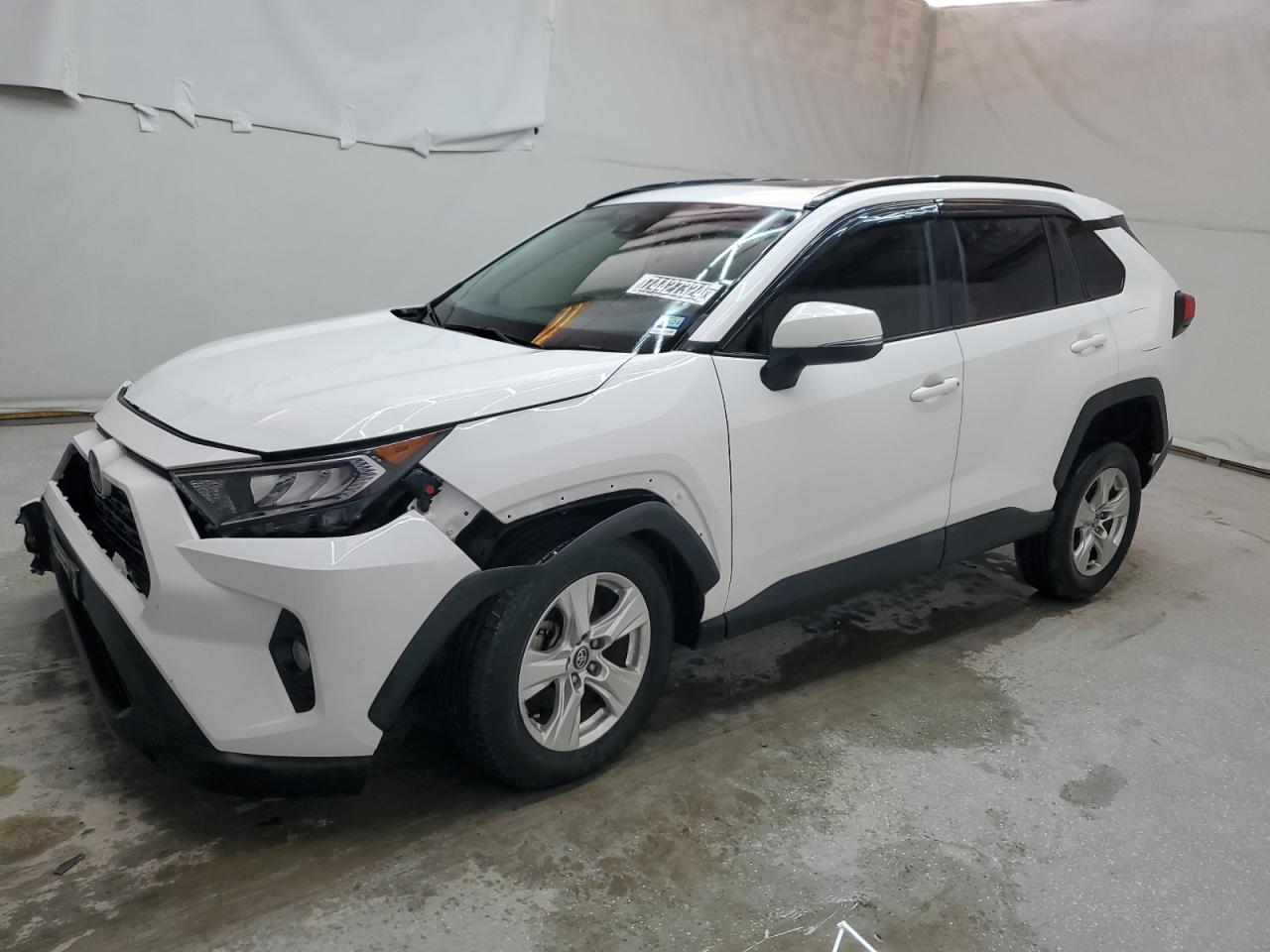 2021 Toyota RAV 4 VIN 2T3W1RFV8MW120032