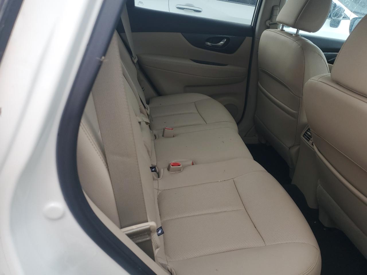2016 Nissan Rogue VIN 5N1AT2MT0GC888121 Copart auction photo, water/flood damage thumbnail 11
