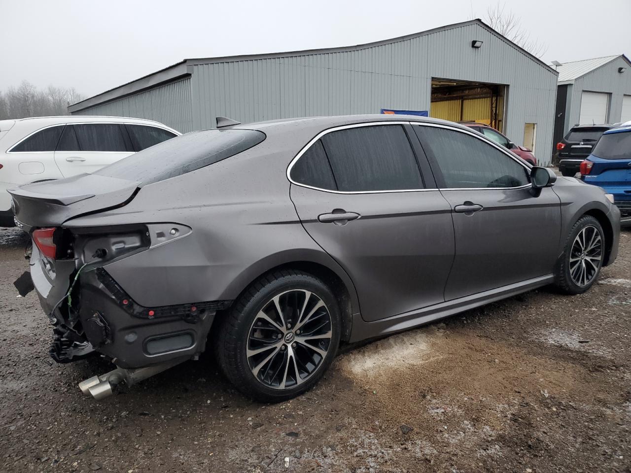 2018 Toyota Camry VIN 4T1B11HK2JU125797 Copart auction photo, rear end damage thumbnail 3