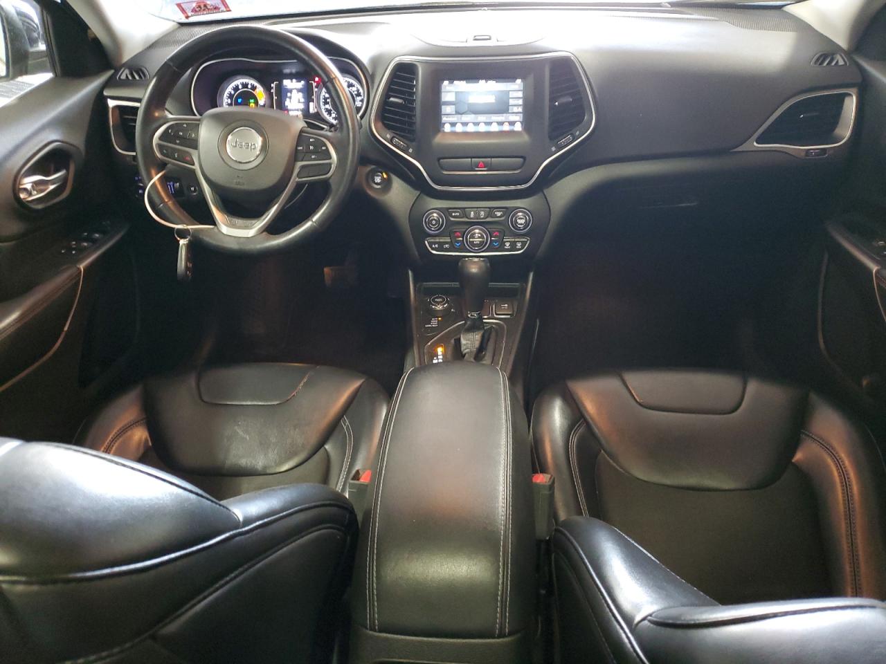 2019 Jeep Cherokee VIN 1C4PJMLX4KD126188 Copart auction photo, rear end / side damage thumbnail 8