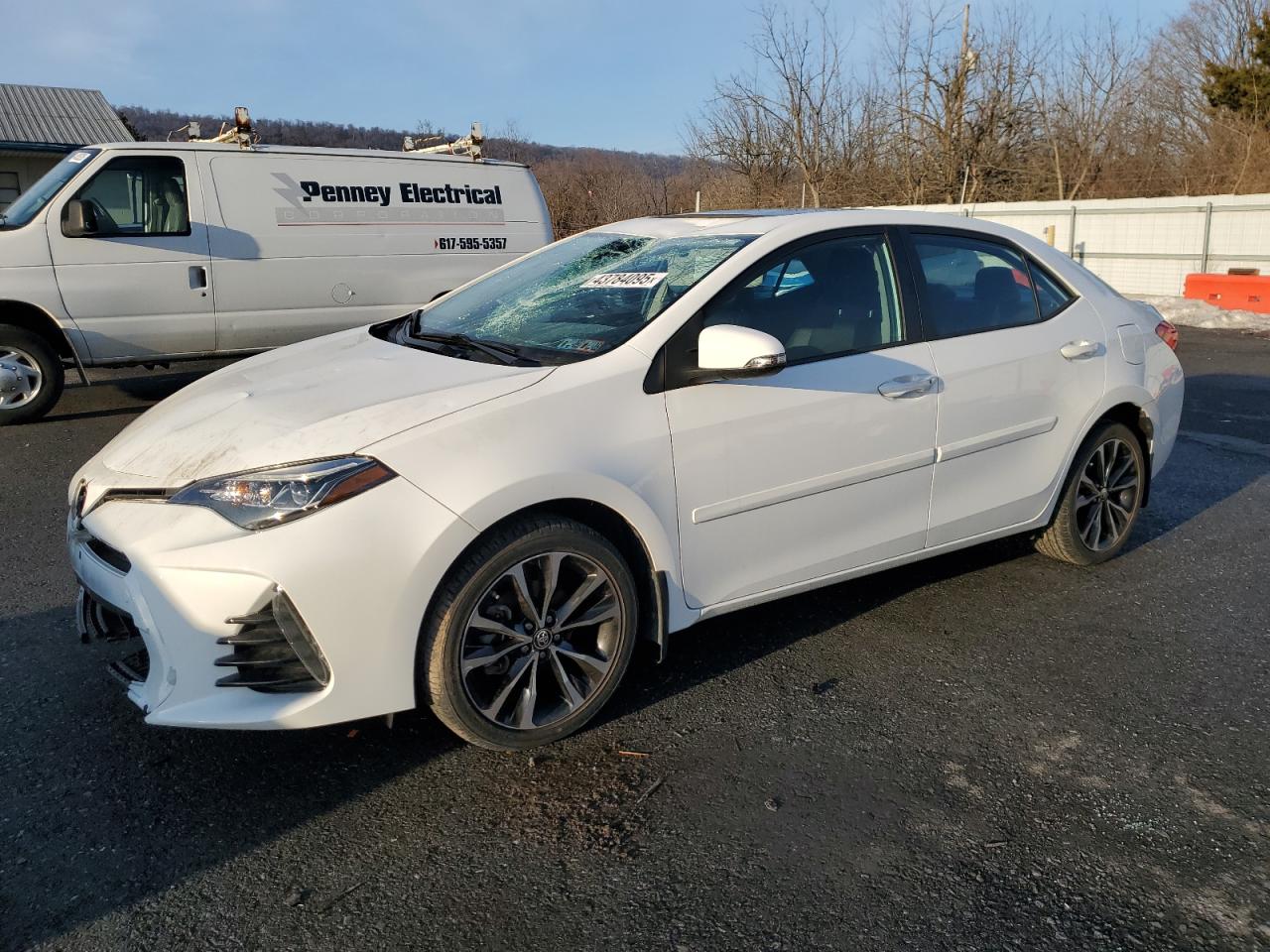 2018 Toyota Corolla VIN 2T1BURHE4JC120683