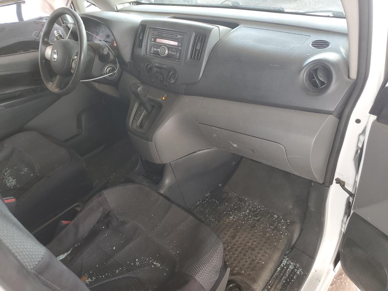 2017 Nissan NV VIN 3N6CM0KN5HK698620 Copart auction photo, side / front end damage thumbnail 8