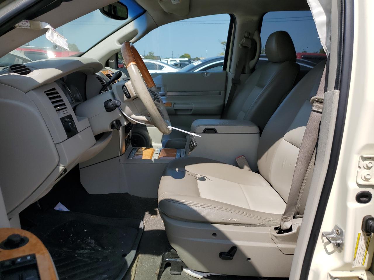 2007 Chrysler Aspen VIN 1A8HW58267F587003 Copart auction photo, side / rear end damage thumbnail 7